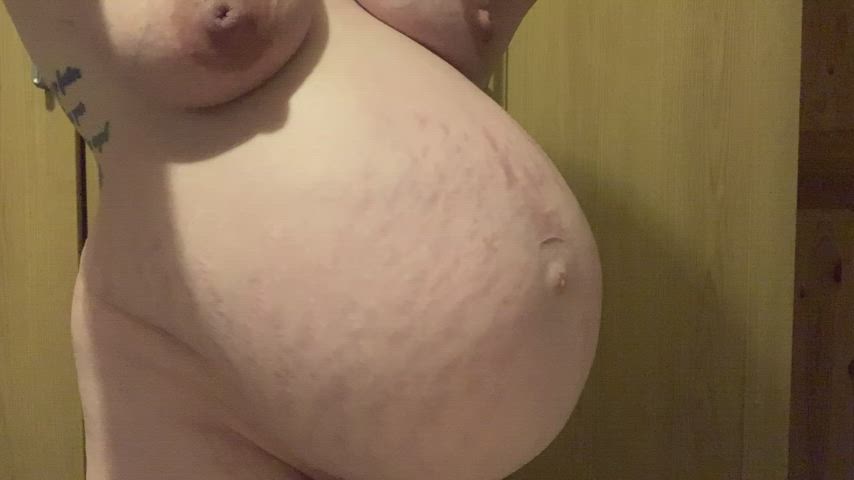 From my last pregnancy! Look how massive my bump was for just one baby
