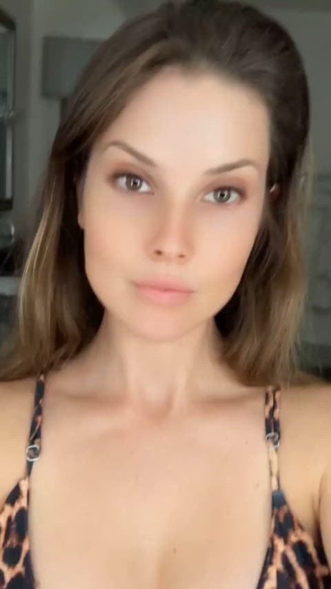 amanda cerny bikini cleavage clip