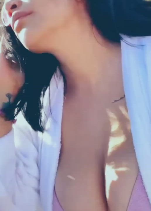 Big Tits Bikini Bouncing Tits Mexican Natural Tits Pool Selfie Teacher TikTok clip