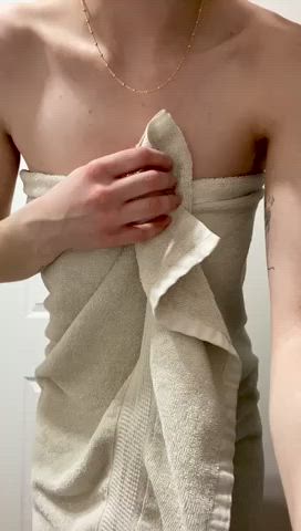 big ass nsfw natural tits towel clip