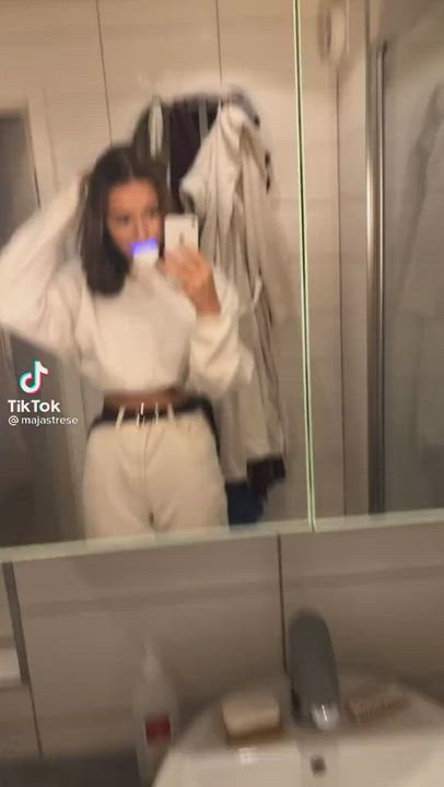 Ahegao Mirror Selfie Spit TikTok clip