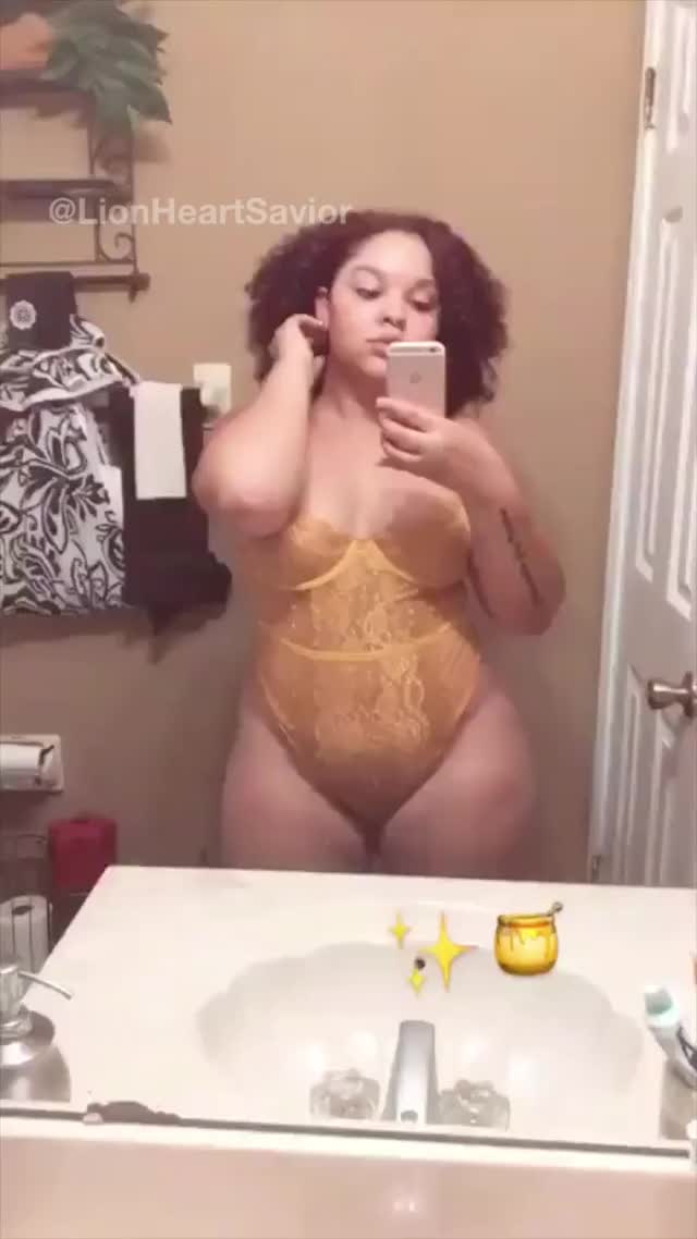 BBW Curvy Thick clip