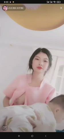 asian natural tits nipslip clip