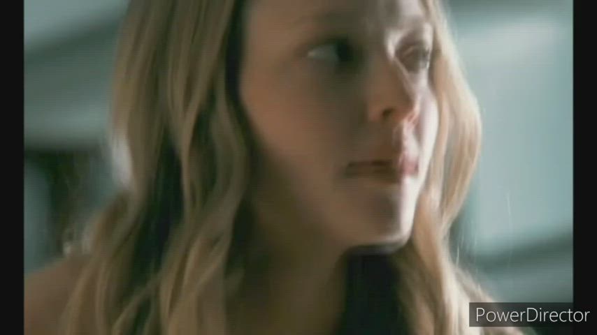 Amanda Seyfried(23yrs) - "Chloe(2009)"