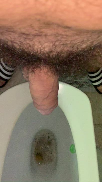 Always get horny when I pee