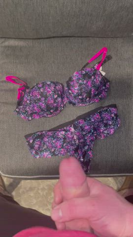 Cumming on my wife’s VS Pink bra and panty set