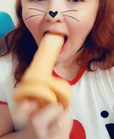 blowjob chubby dildo oral clip