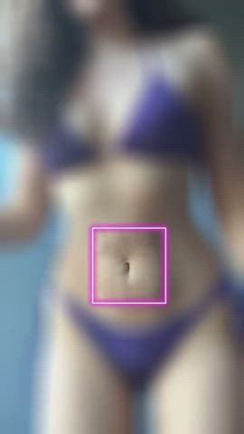 Focus on her belly button