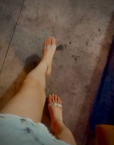 feet feet fetish foot fetish heels high heels latina outdoor public sex doll toes