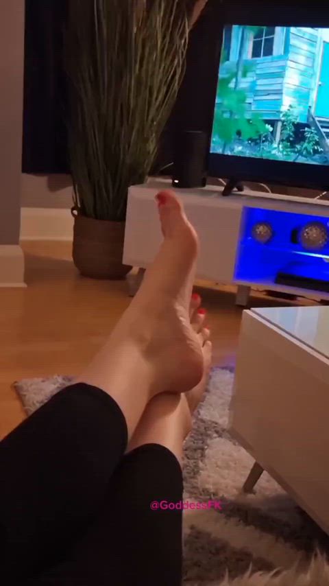 british feet foot foot fetish goddess toes clip