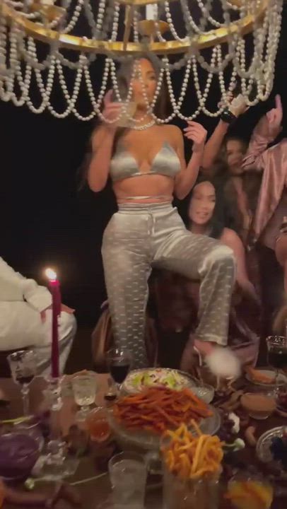 Big Tits Bikini Kim Kardashian clip