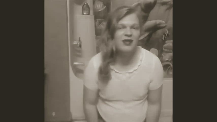 blowjob crossdressing femboy femme sissy sissy slut smile vintage clip