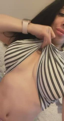 big nipples big tits boobs clip