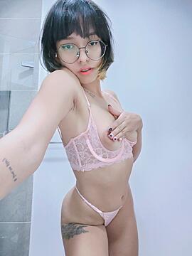 ♥ [s elling] ☀️do you come with me to have fun? Let me be your little distraction