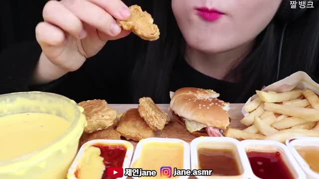 제인_버거킹 와퍼 치킨너겟 햄버거 먹방-4
