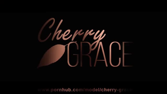 HUGE CUM LOAD IN HER MOUTH AFTER SENSUAL COCK SUCKING - Cherry Grace