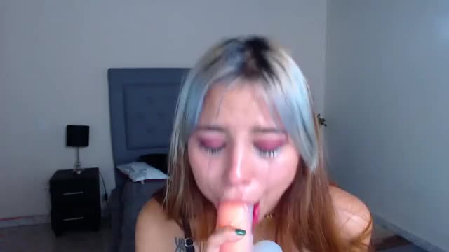 Blowjob Cam Dildo Sloppy Spit clip