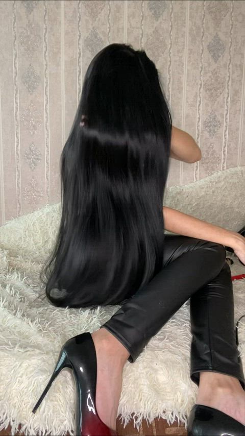 Long hair and heels are wow
