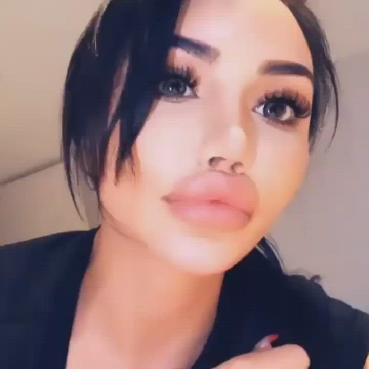 Lips Lipstick Sucking clip