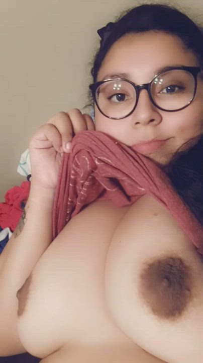 Big Nipples Big Tits Latina Nerd clip