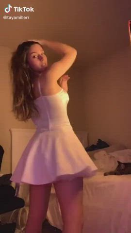 brunette dancing tiktok clip