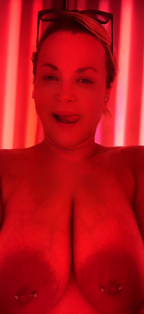 Red light special (f)