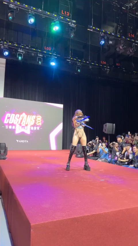 asian convention sexy clip