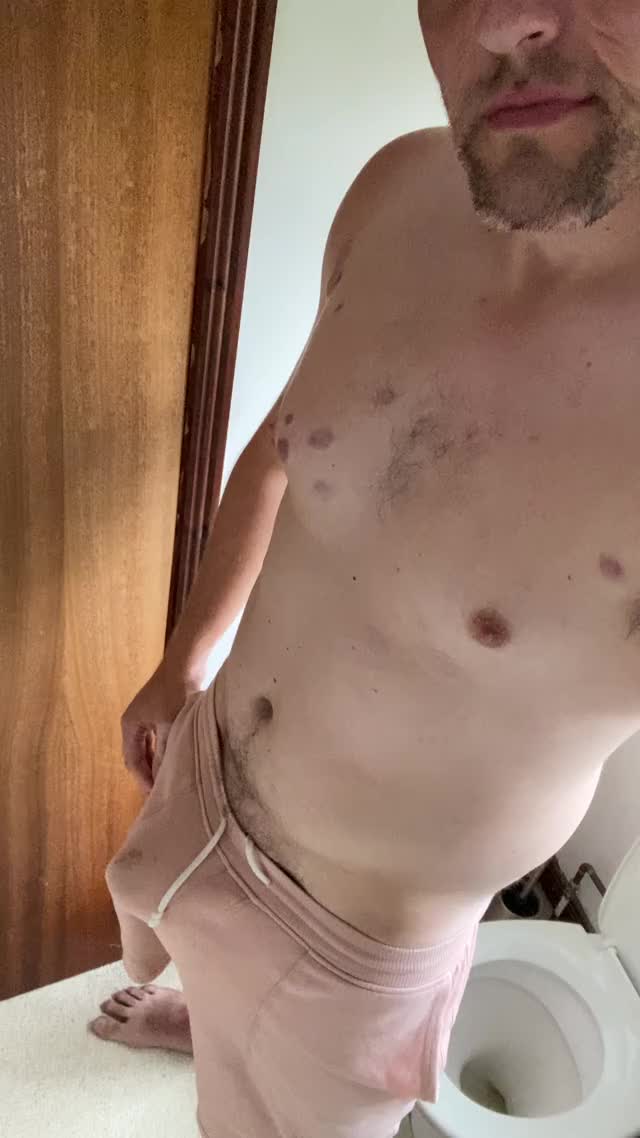 Going commando makes me so hard ? 25 (UK) ??