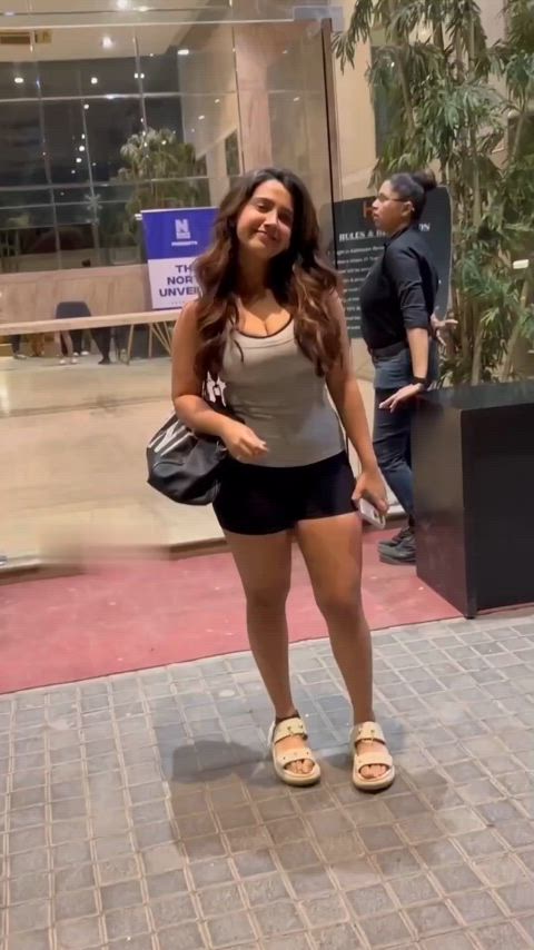 Roshni Walia 