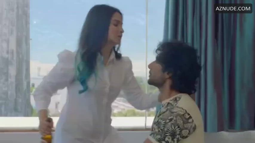 celebrity indian kissing clip