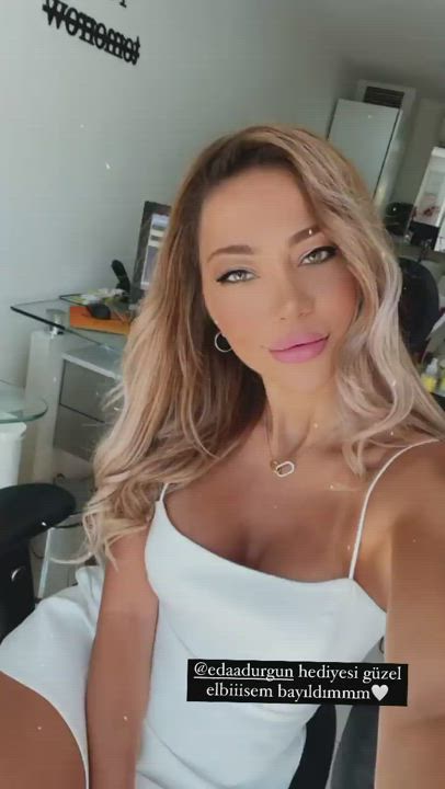 Blonde Girls Turkish clip