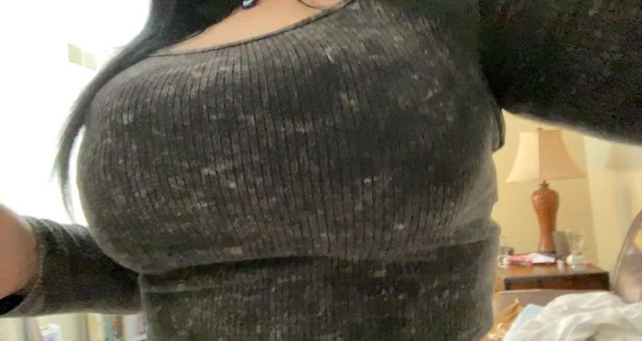 bbw big tits huge tits natural tits pawg selfie tease tight tits slut clip