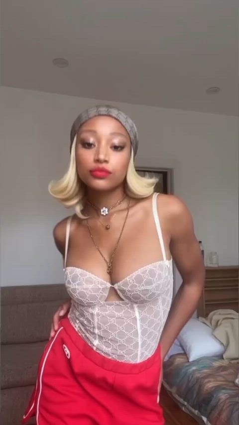 amandla stenberg tiktok front pov