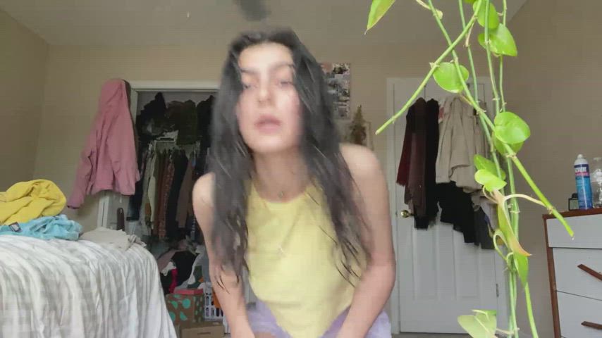 accidental hairy hairy pussy iranian nipslip underboob clip