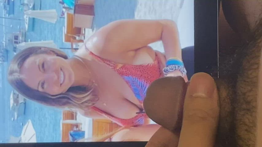 beach bikini cumshot facial clip