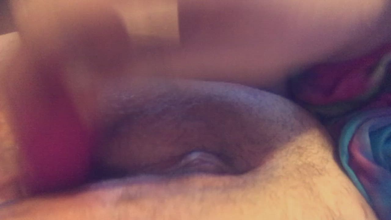 BBW Shaved Pussy Squirting clip
