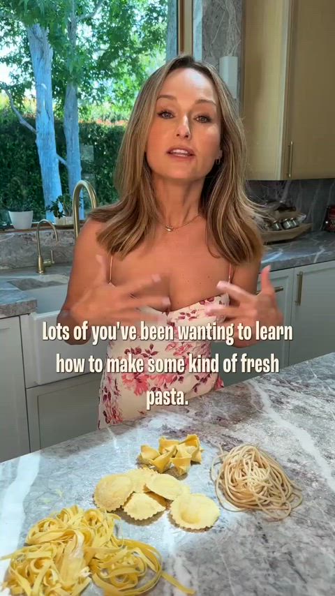 cleavage giada de laurentiis sexy clip