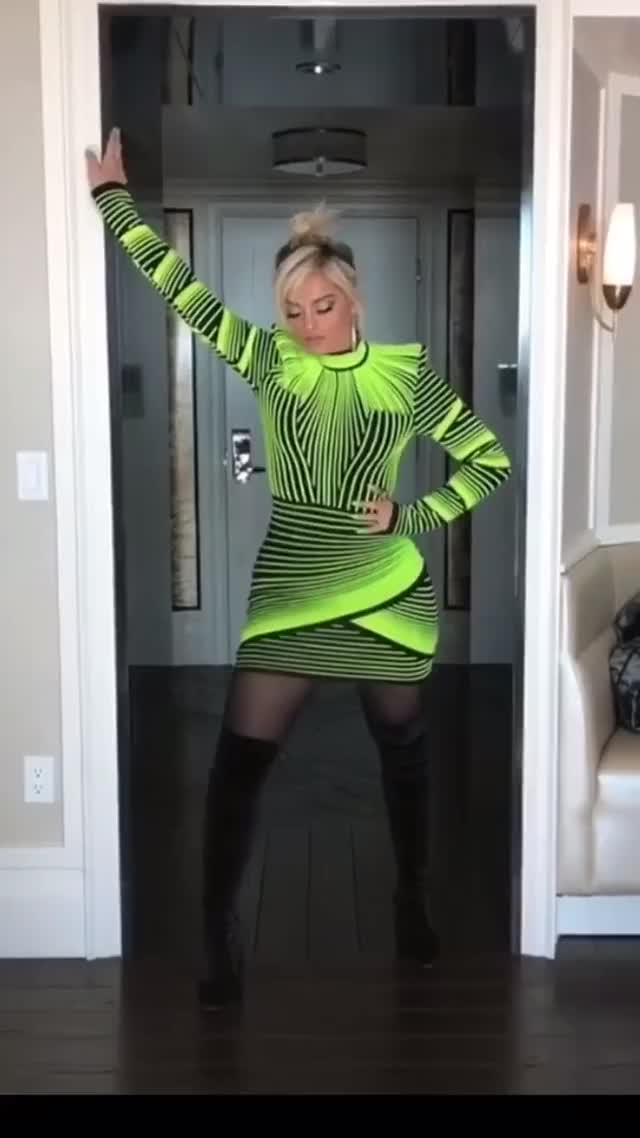 Bebe Rexha sassy dance in green