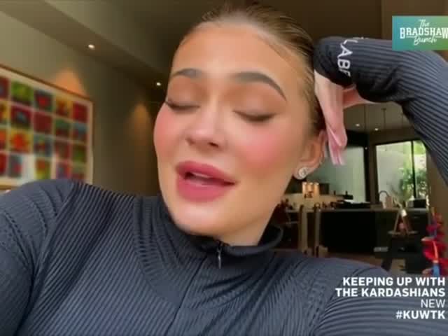 Kylie Jenner clip