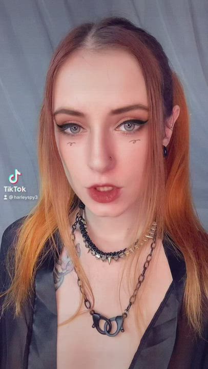 Cute Redhead TikTok clip
