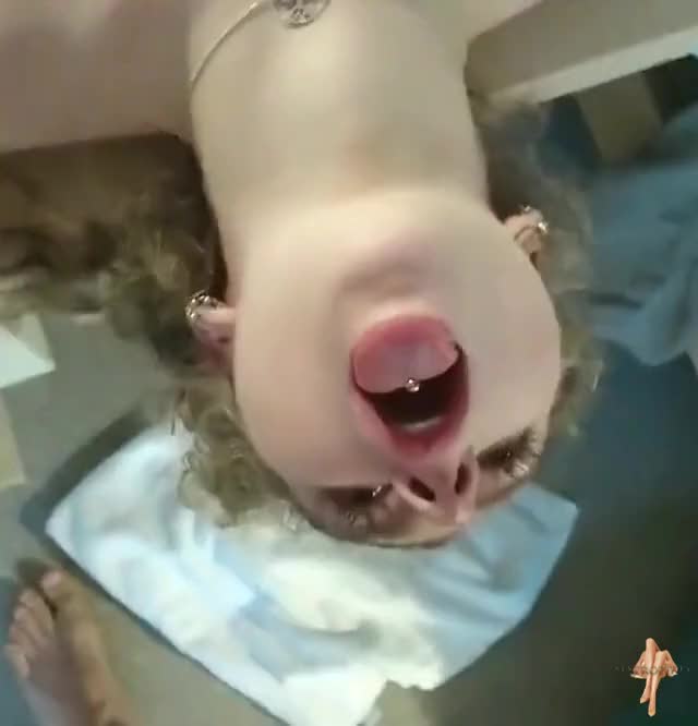 Open mouth to fuck