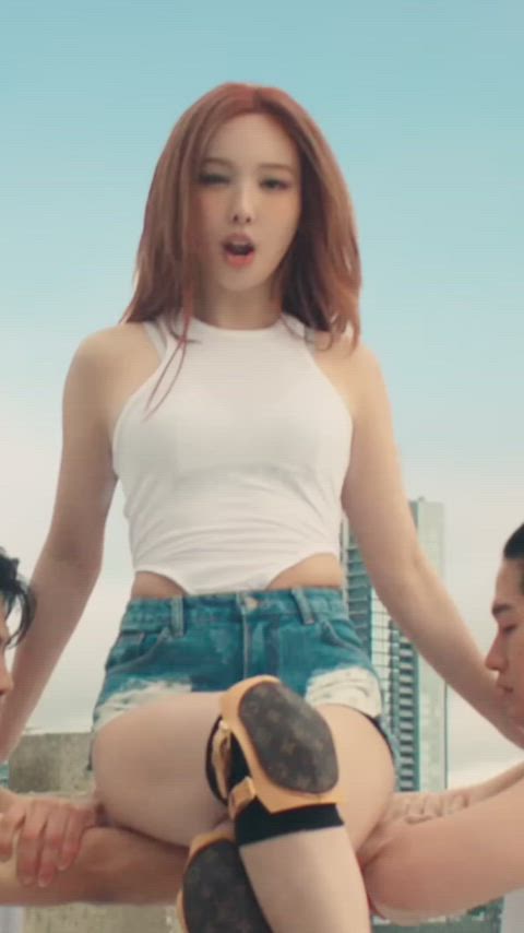 armpits asian brunette dancing korean pale pussy spread thighs kpop clip