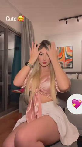 blonde boobs brazilian clip