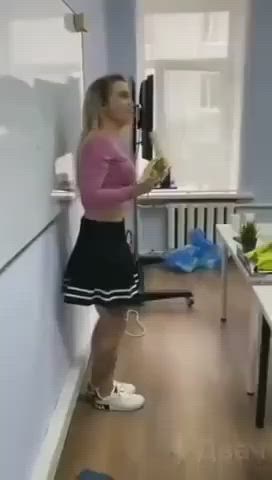 big dick blonde sucking clip