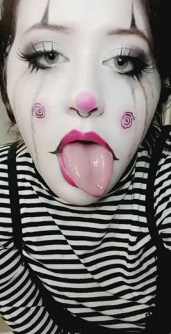 clown girl spit tastes like cotton candy