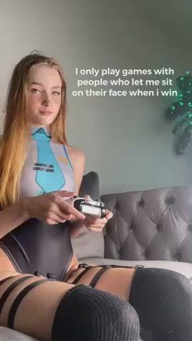 18 Years Old Amateur Cute Gamer Girl OnlyFans Petite Pussy Spread Teen TikTok Porn