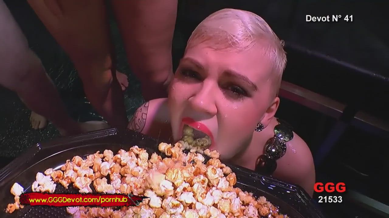 Amy Pink - Piss and Pop Corn