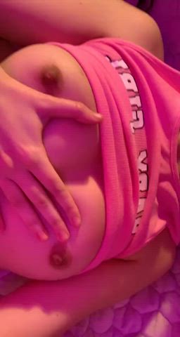 boobs nipples tits tongue fetish clip