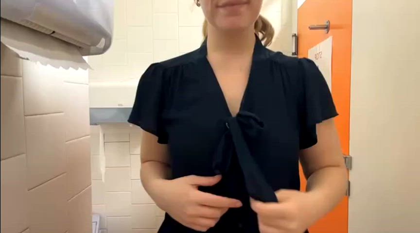 amateur big tits blonde clothed cute onlyfans petite tease work amateur-girls at-work