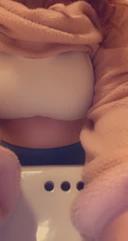 Titty drop Thursday ???? f24